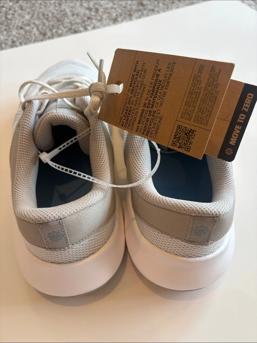 NWT Nike Women’s 12 Legend Essential 3 Next Nature Training Shoes Sneakers